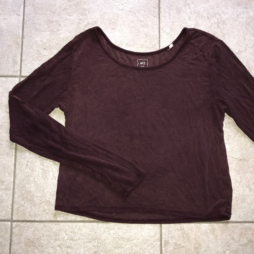Basic ribbed long sleeve top